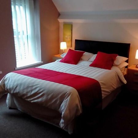 Mount Pleasant Hotel Aberdare Bagian luar foto