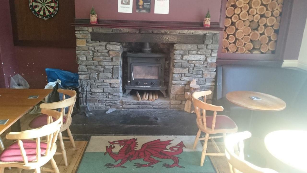 Mount Pleasant Hotel Aberdare Bagian luar foto