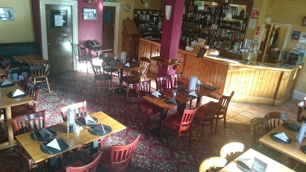 Mount Pleasant Hotel Aberdare Bagian luar foto